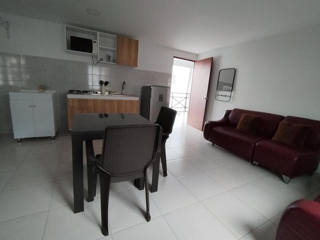 Apartamento En Libertadores - San Antonio - Zona Turistica De Cali Apartment Exterior photo